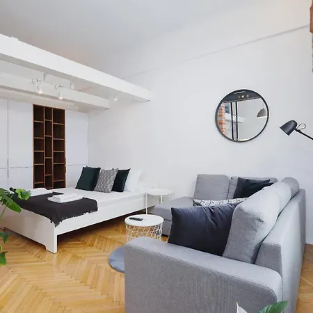 Sunset & Beige Oasis - 1Br & Balcony - Kazimierz Apartamento Cracóvia
