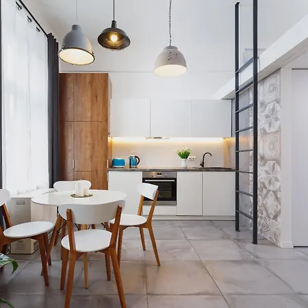 Sunset & Beige Oasis - 1Br & Balcony - Kazimierz *